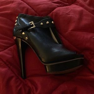 Hot black gold studded Michael Kors high heeled ankle shoes